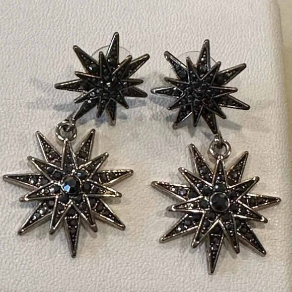 C&C California Long Dangle Snowflake Earrings Pierced - Picture 1 of 5